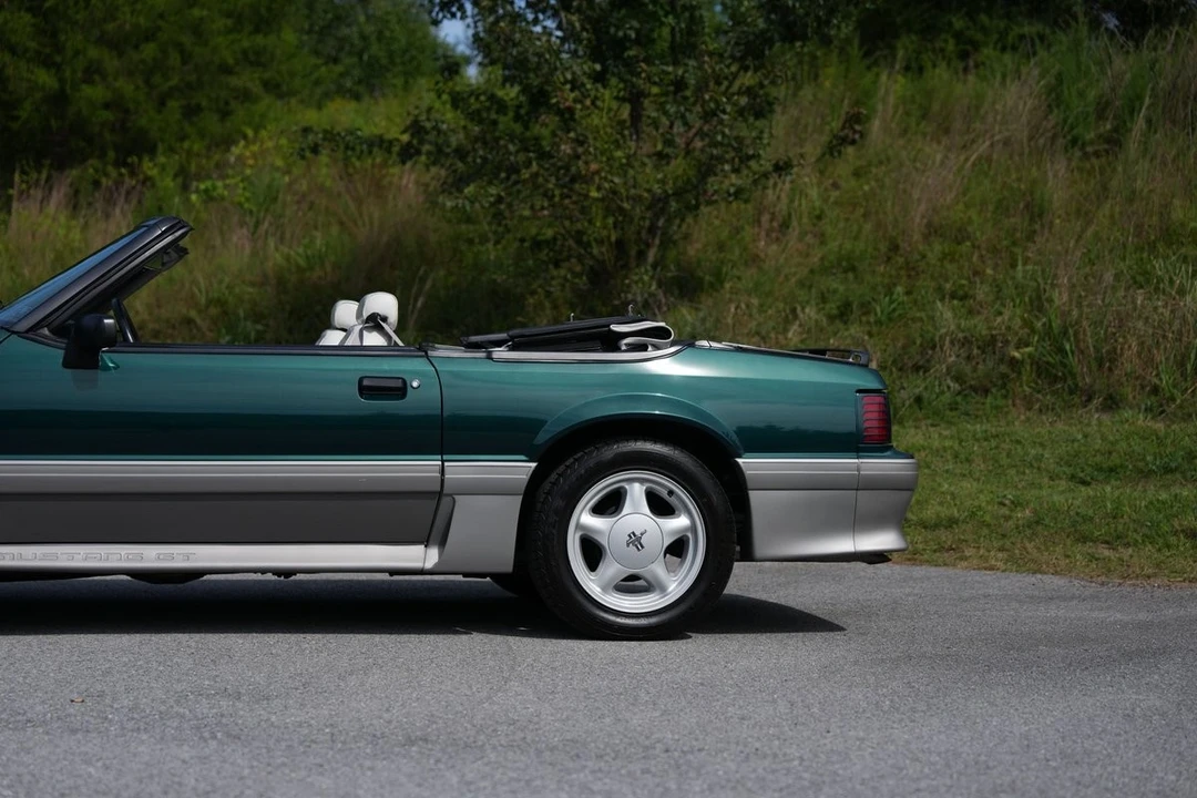 1992 Ford Mustang GT 3rd Gen - Image 17 of 21