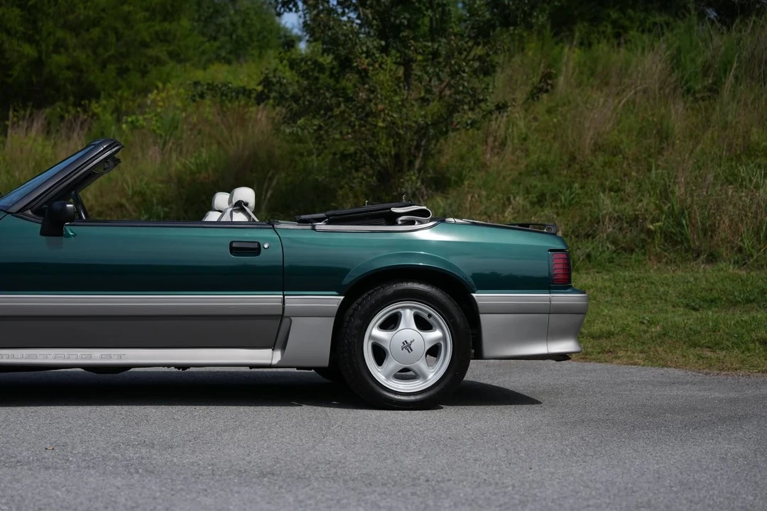 1992 Ford Mustang GT 3rd Gen - Image 17 of 21