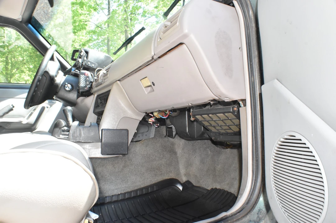 1992 Ford Mustang 3rd Gen - Image 24 of 31