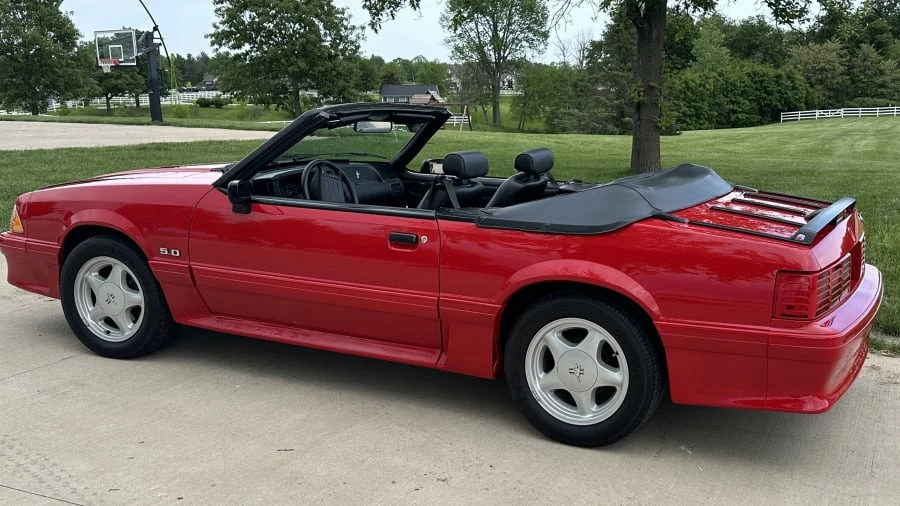 1992 Ford Mustang GT 3rd Gen - Image 13 of 22