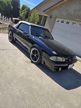 1992 Ford Mustang GT Convertible 2D