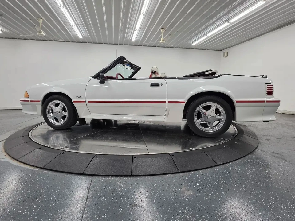 1992 Ford Mustang GT 3rd Gen - Image 9 of 31