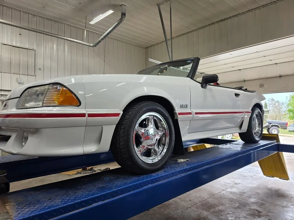1992 Ford Mustang GT 3rd Gen - Image 29 of 31