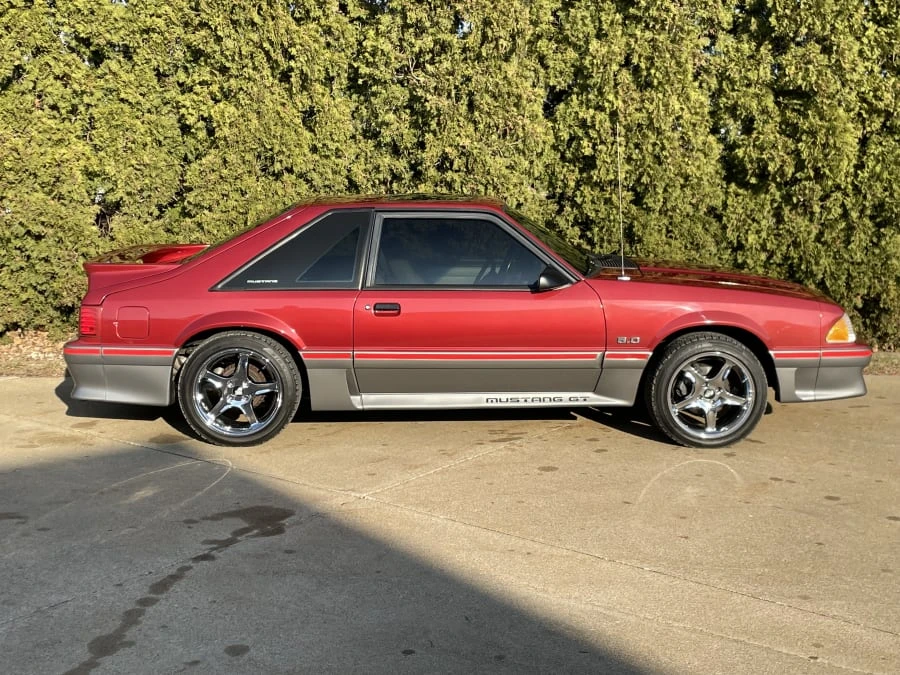1992 Ford Mustang GT 3rd Gen - Image 12 of 26