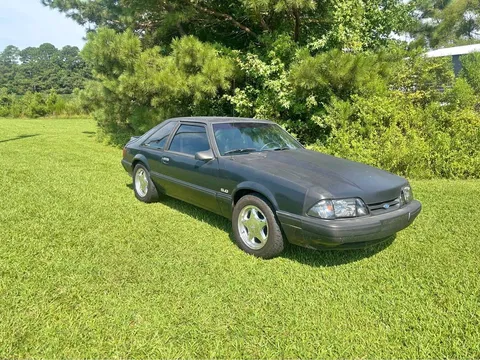 1992 Ford Mustang GT Coupe