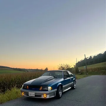 1992 Ford Mustang GT Hatchback 2D