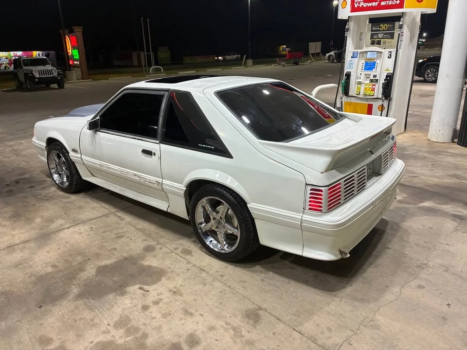 1992 Ford Mustang GT 3rd Gen - Image 2 of 11
