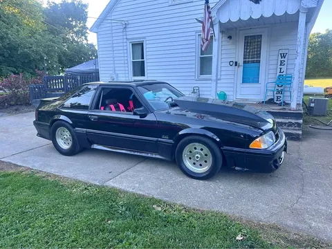 1992 Ford Mustang GT Hatchback 2D