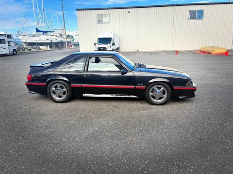 1992 Ford Mustang GT Hatchback 2D