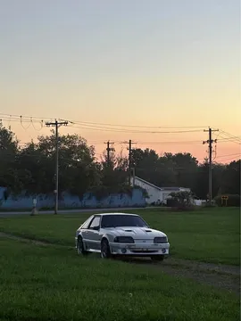 1992 Ford Mustang GT Hatchback 2D