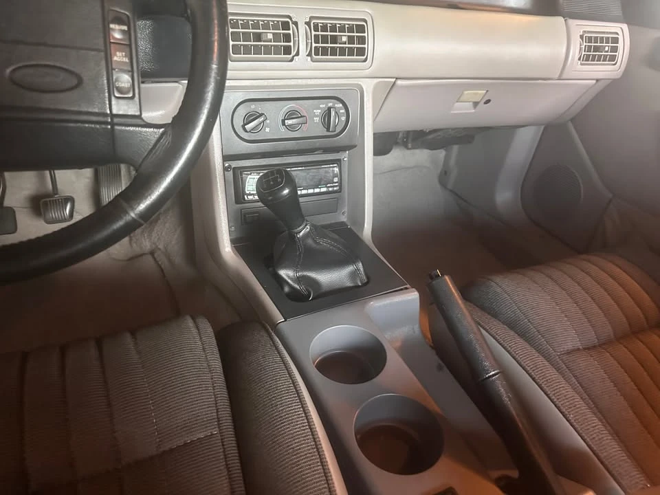 1992 Ford Mustang GT 3rd Gen - Image 4 of 8