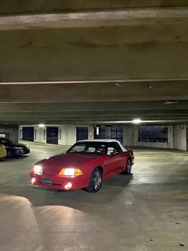 1992 Ford Mustang GT Premium Convertible 2D