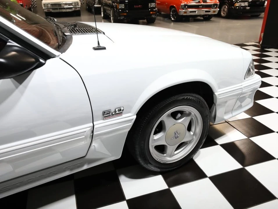 1992 Ford Mustang 3rd Gen - Image 14 of 20