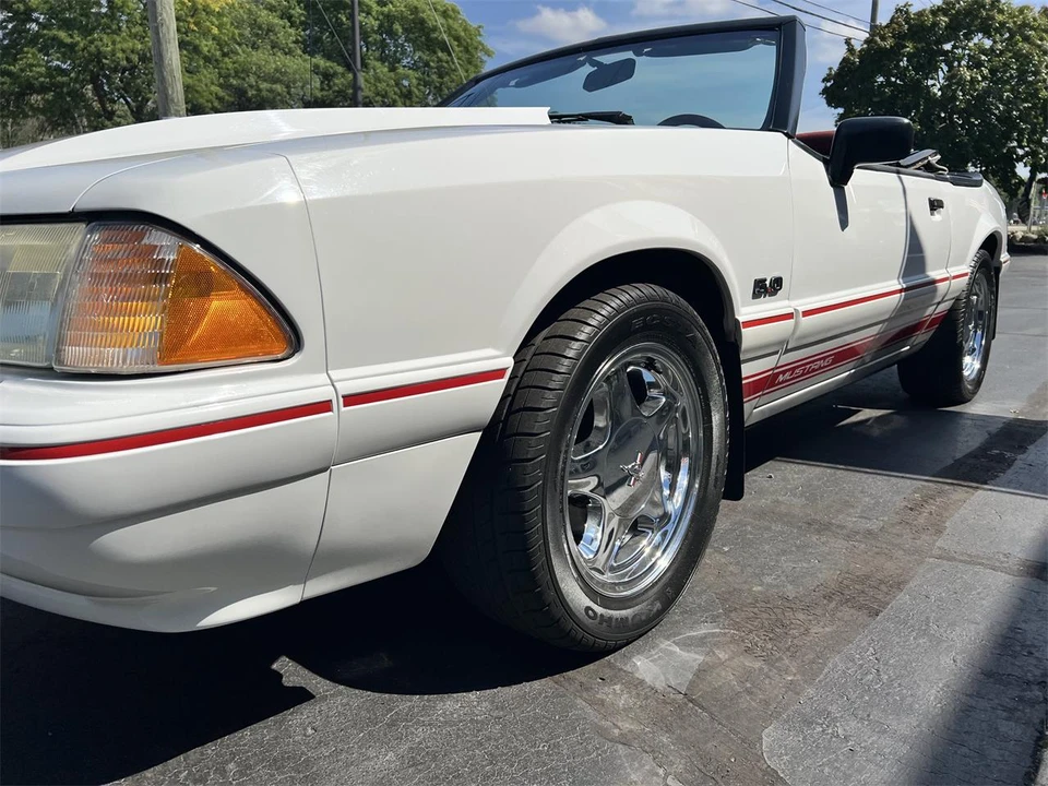 1992 Ford Mustang 3rd Gen - Image 5 of 31