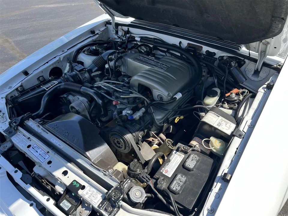 1992 Ford Mustang 3rd Gen - Image 8 of 31