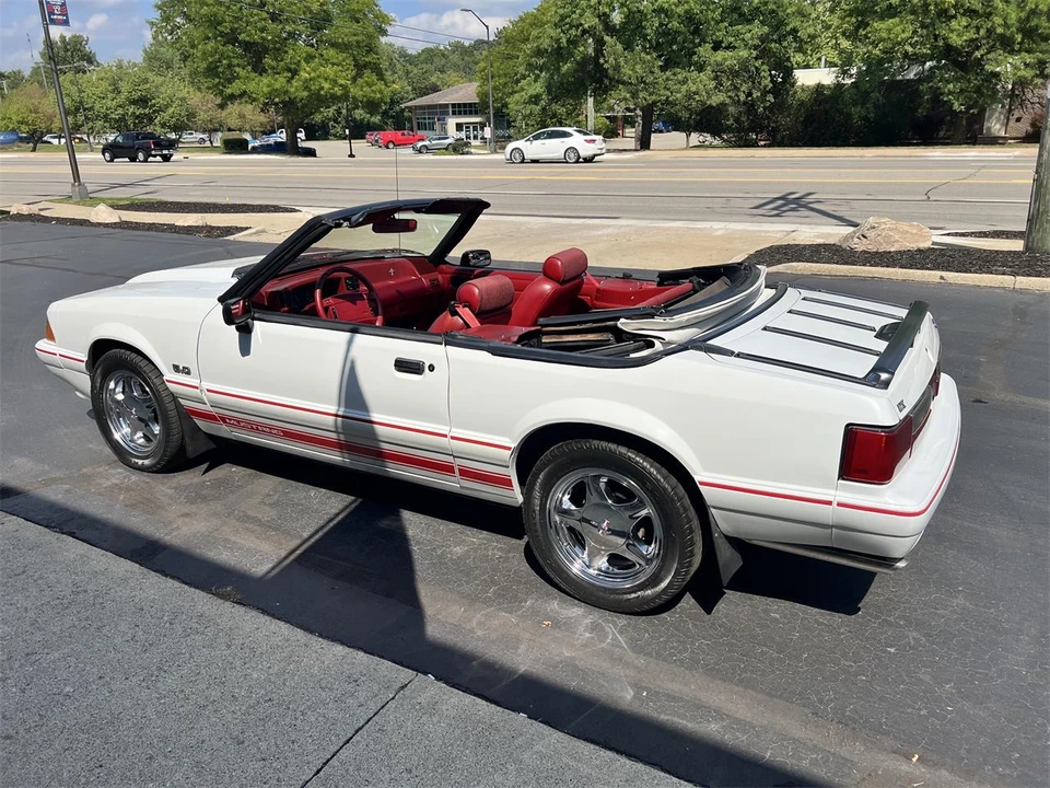 1992 Ford Mustang 3rd Gen - Image 19 of 31