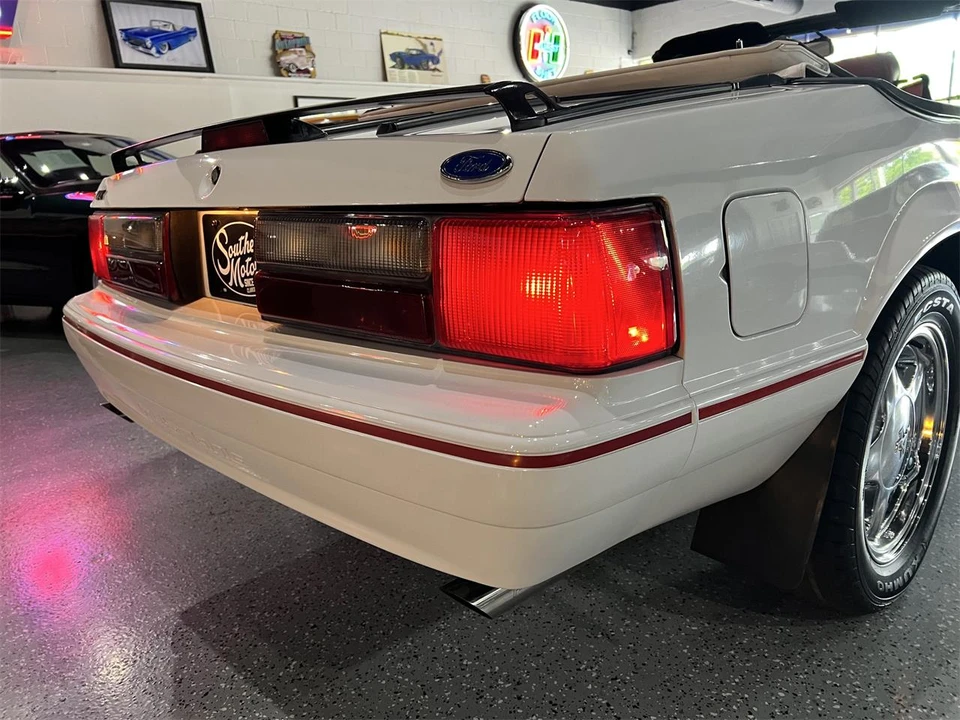 1992 Ford Mustang 3rd Gen - Image 25 of 31