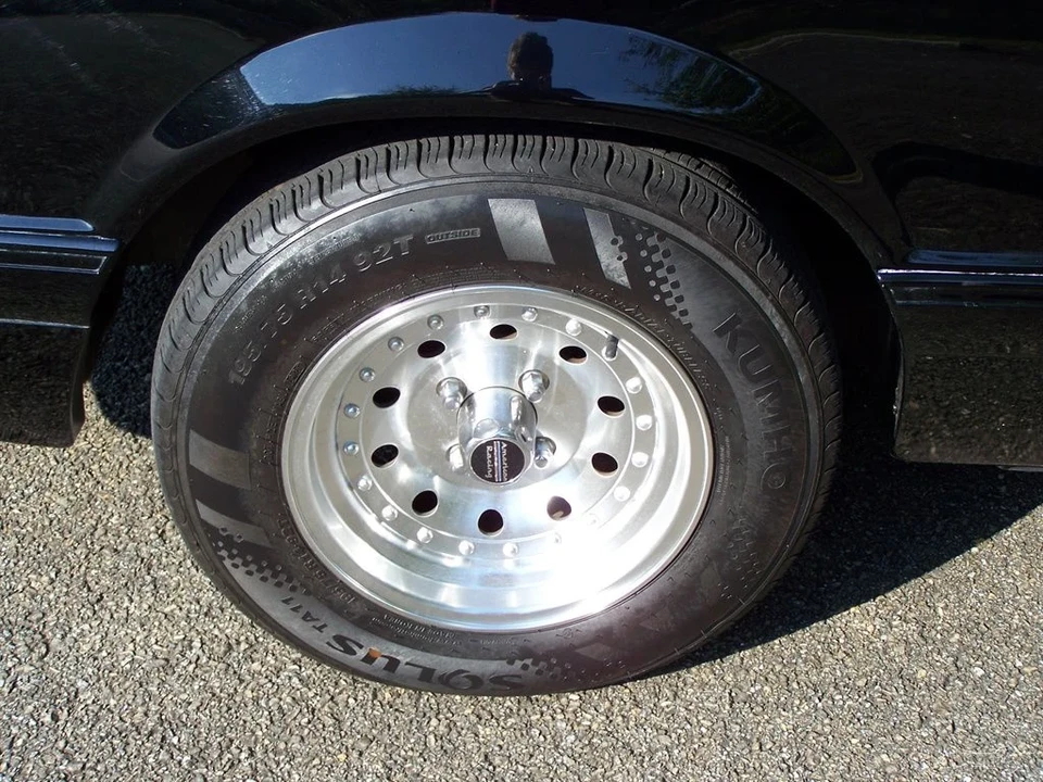 1992 Ford Mustang 3rd Gen - Image 14 of 21