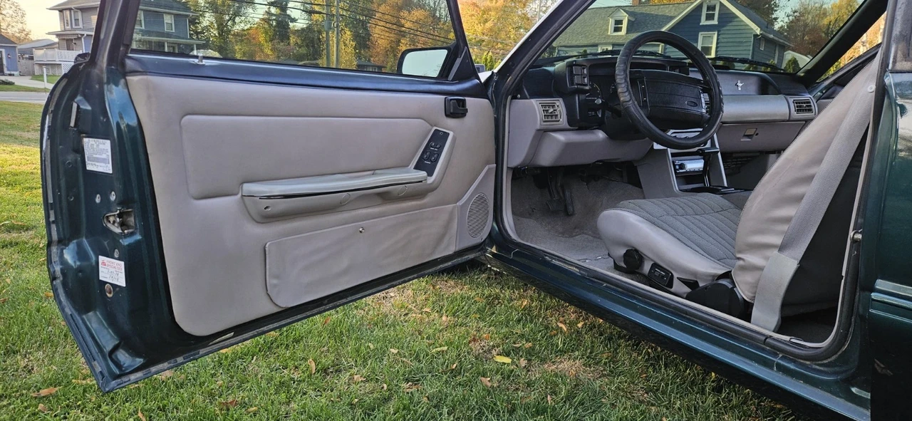 1992 Ford Mustang 3rd Gen - Image 17 of 21