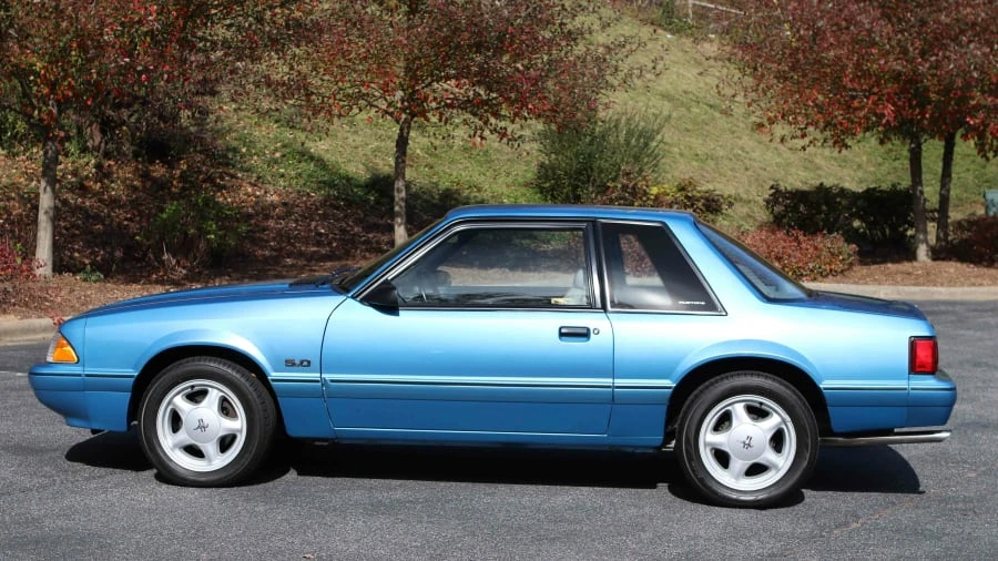 1992 Ford Mustang 3rd Gen - Image 2 of 24