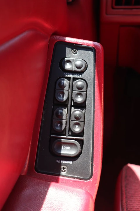 1992 Ford Mustang 3rd Gen - Image 14 of 25