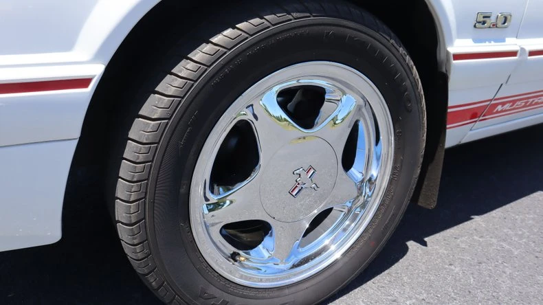 1992 Ford Mustang 3rd Gen - Image 8 of 25