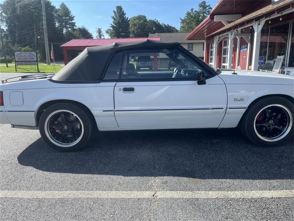 1992 Ford Mustang 3rd Gen - Image 2 of 13