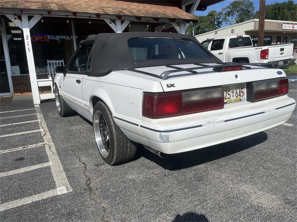 1992 Ford Mustang 3rd Gen - Image 4 of 13