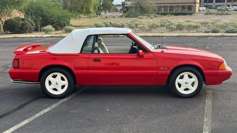 1992 Ford Mustang 3rd Gen - Image 25 of 31