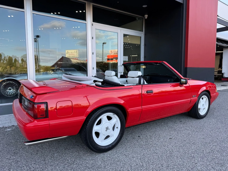 1992 Ford Mustang 3rd Gen - Image 4 of 31