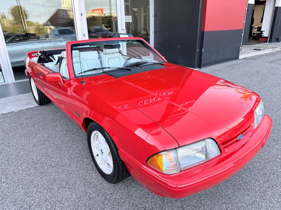 1992 Ford Mustang 3rd Gen - Image 21 of 31