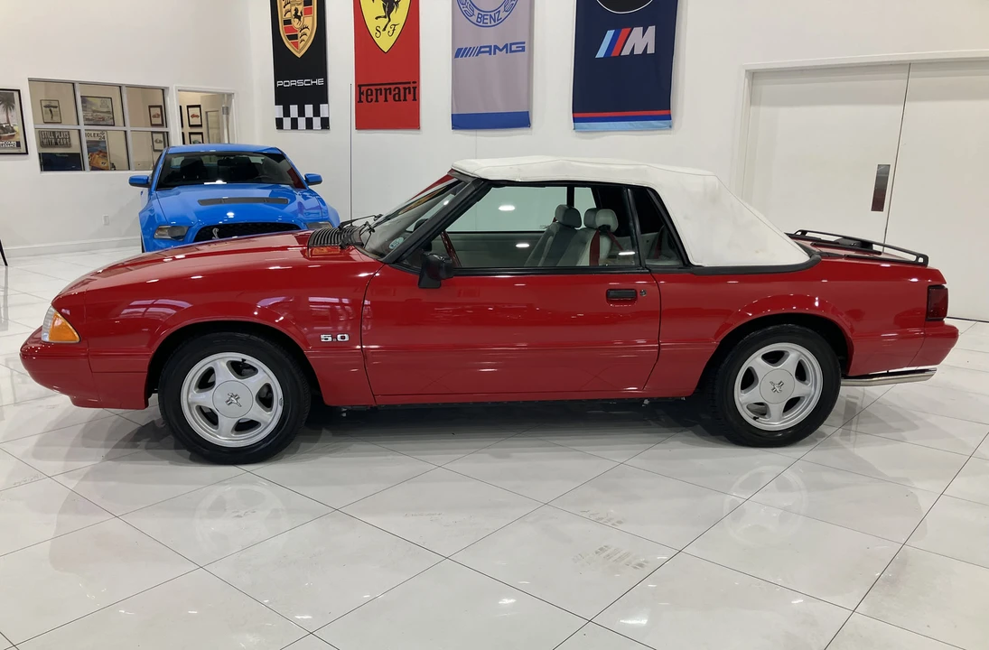 1992 Ford Mustang 3rd Gen - Image 4 of 31