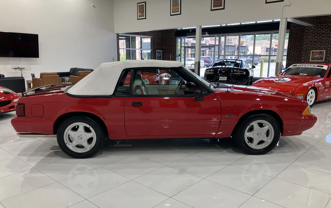 1992 Ford Mustang 3rd Gen - Image 8 of 31