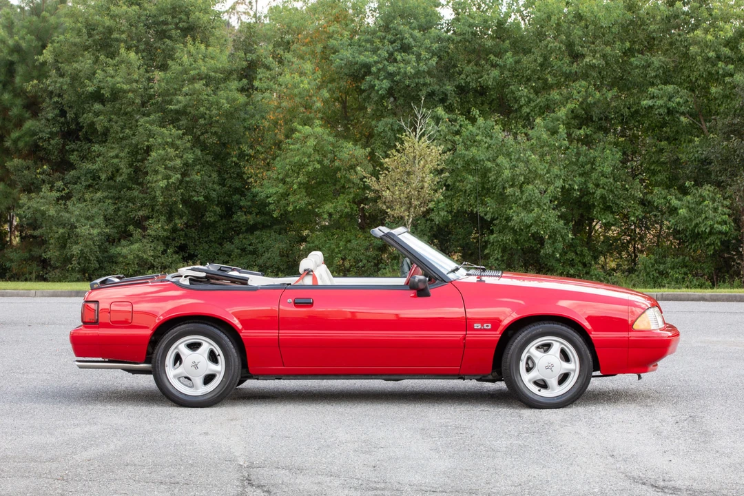 1992 Ford Mustang 3rd Gen - Image 19 of 31