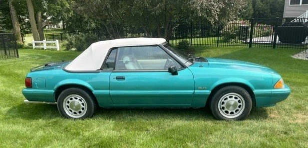 1992 Ford Mustang 3rd Gen - Image 2 of 18