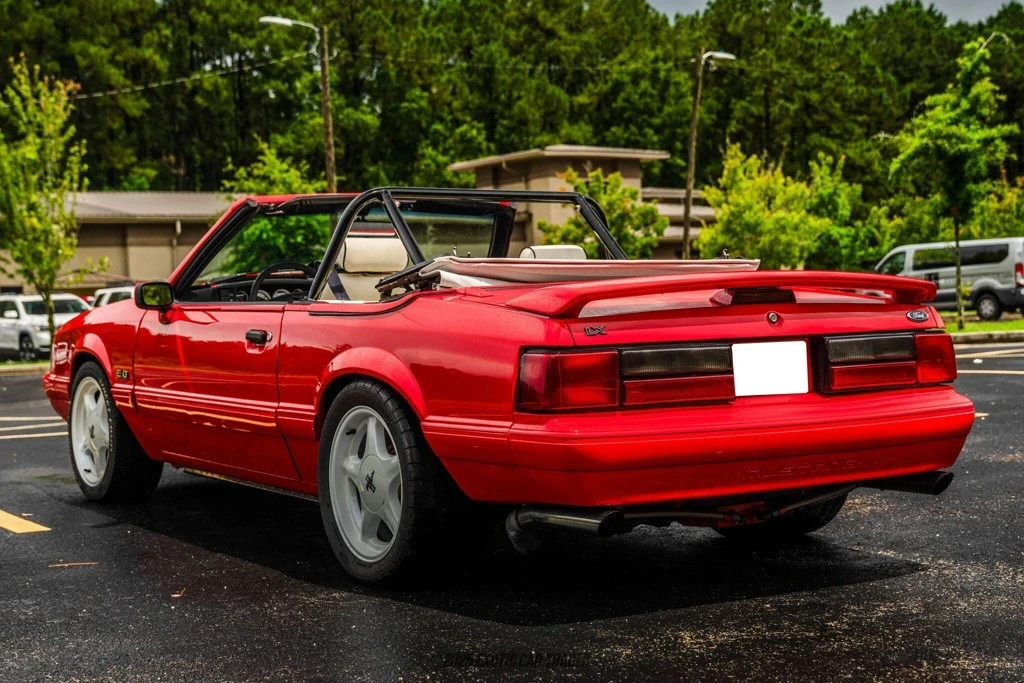 1992 Ford Mustang 3rd Gen - Image 6 of 12