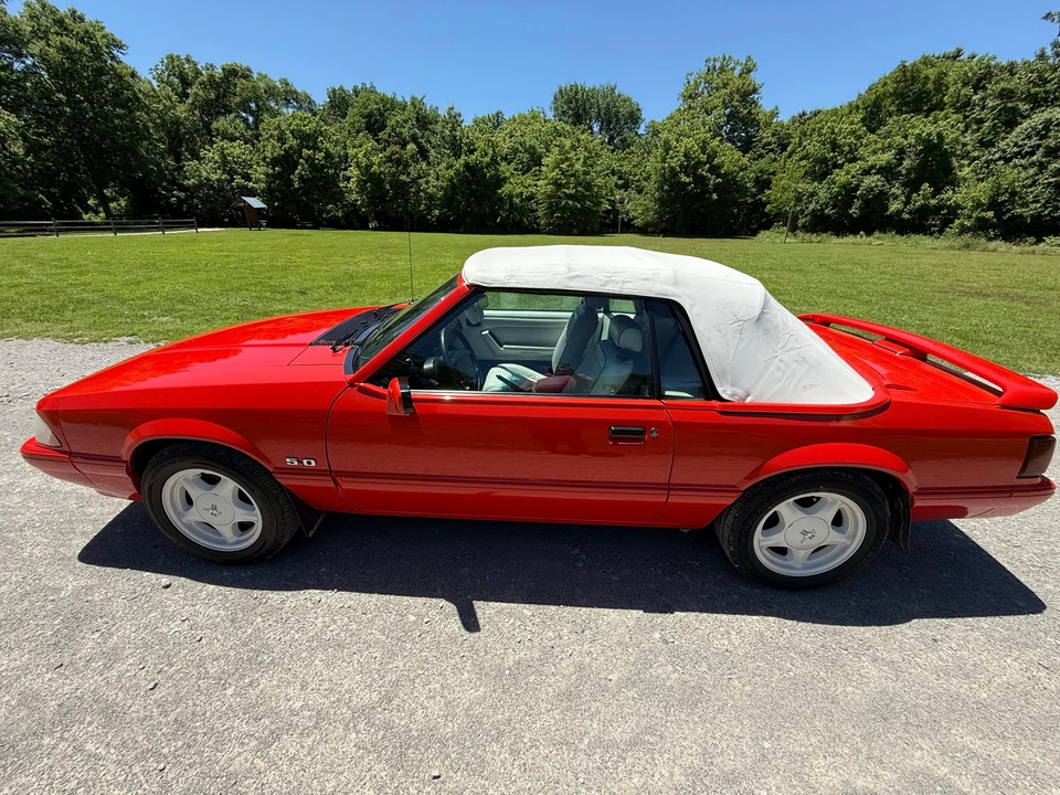 1992 Ford Mustang 3rd Gen - Image 16 of 31