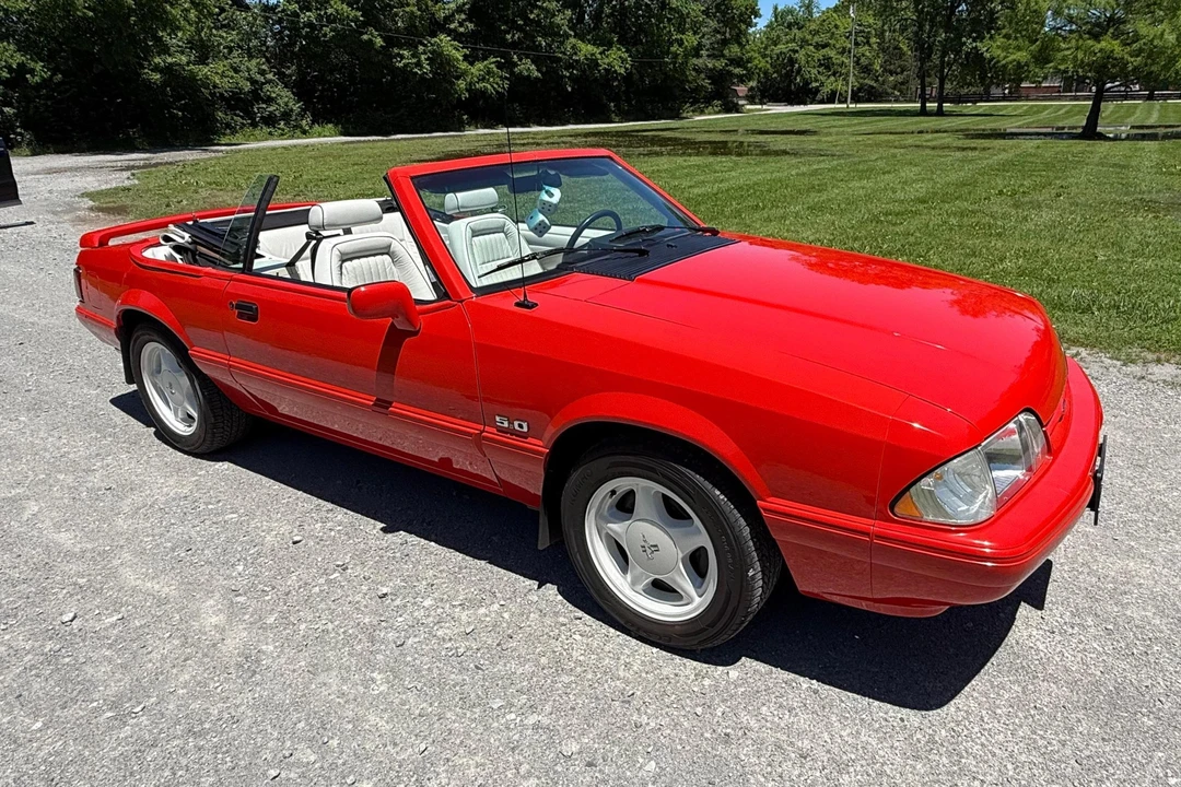 1992 Ford Mustang 3rd Gen - Image 12 of 31