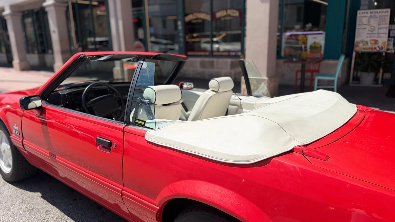 1992 Ford Mustang 3rd Gen - Image 29 of 31