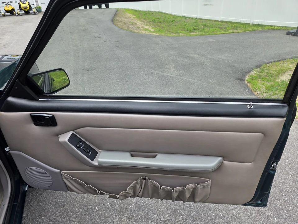1992 Ford Mustang 3rd Gen - Image 28 of 31