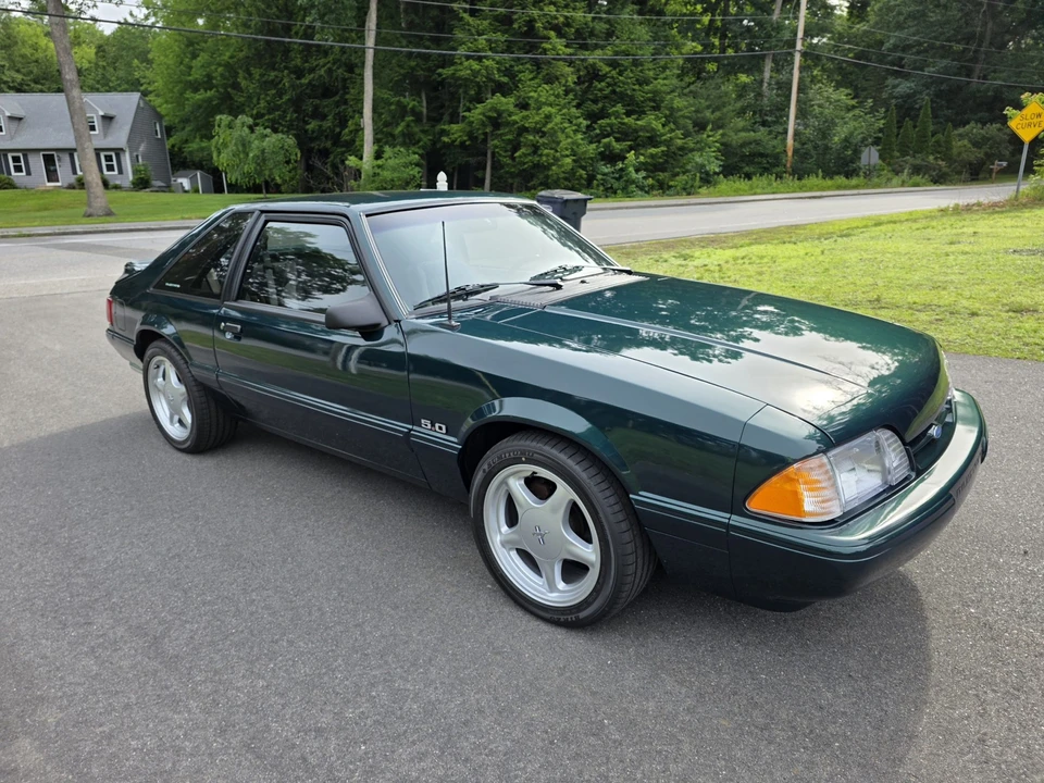 1992 Ford Mustang 3rd Gen - Image 2 of 31
