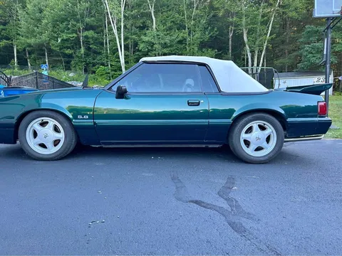 1992 Ford Mustang LX 5.0 Liter Convertible