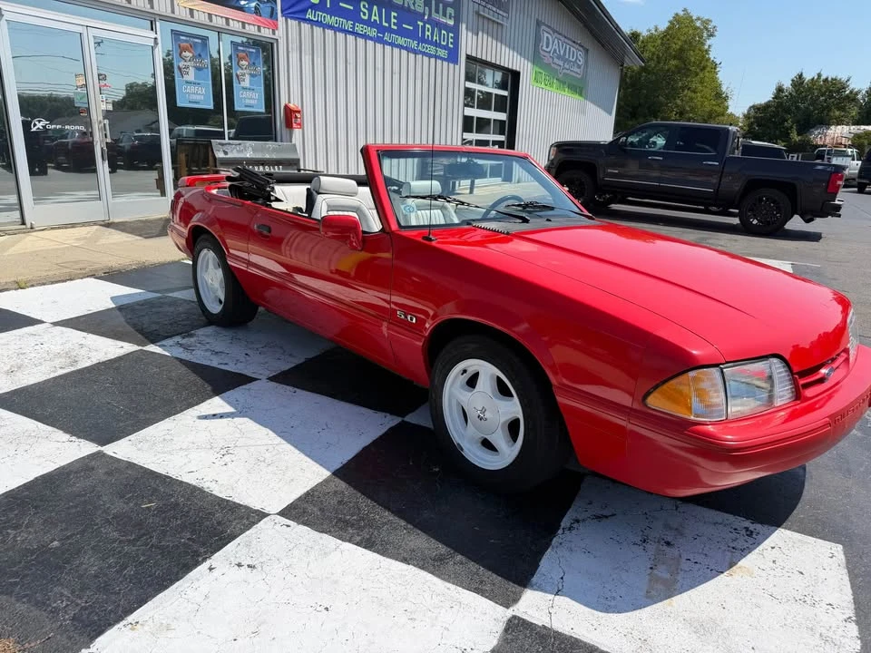 1992 Ford Mustang 3rd Gen - Image 3 of 11