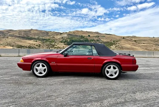 1992 Ford Mustang LX 5.0 Liter Convertible 2D