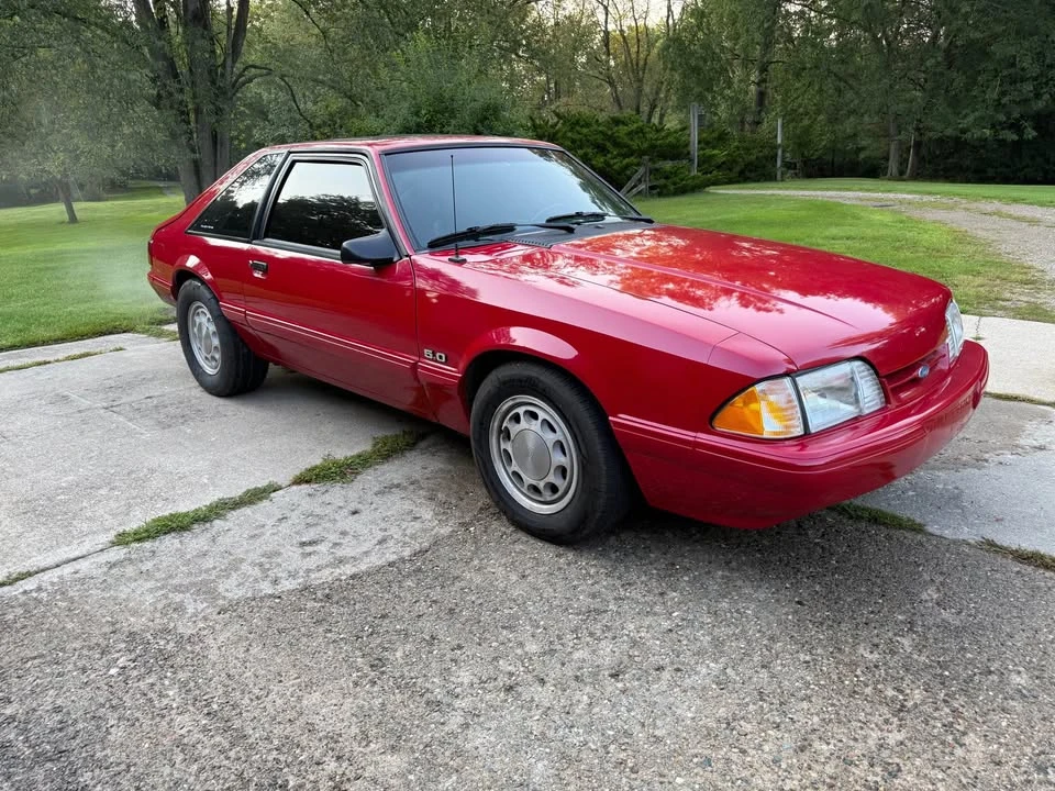 1992 Ford Mustang 3rd Gen - Image 2 of 11