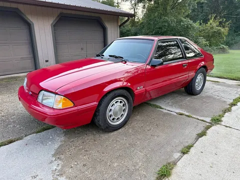 1992 Ford Mustang LX 5.0 Liter Hatchback 2D