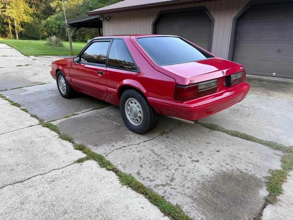1992 Ford Mustang 3rd Gen - Image 5 of 11