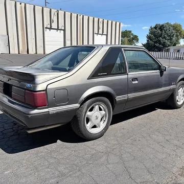 1992 Ford Mustang LX 5.0