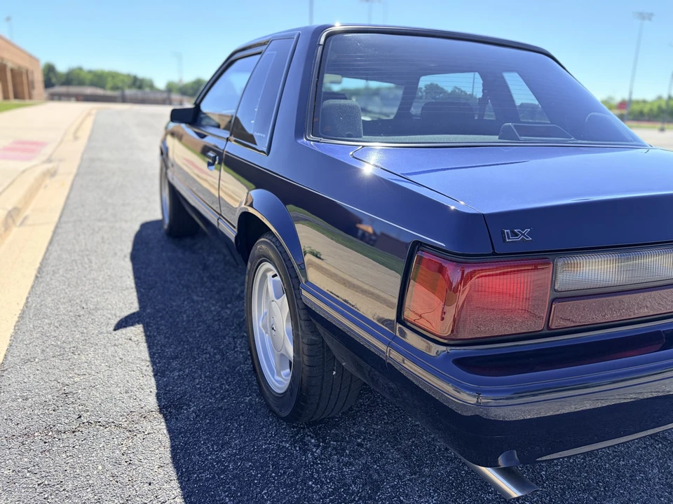 1992 Ford Mustang 3rd Gen - Image 7 of 31