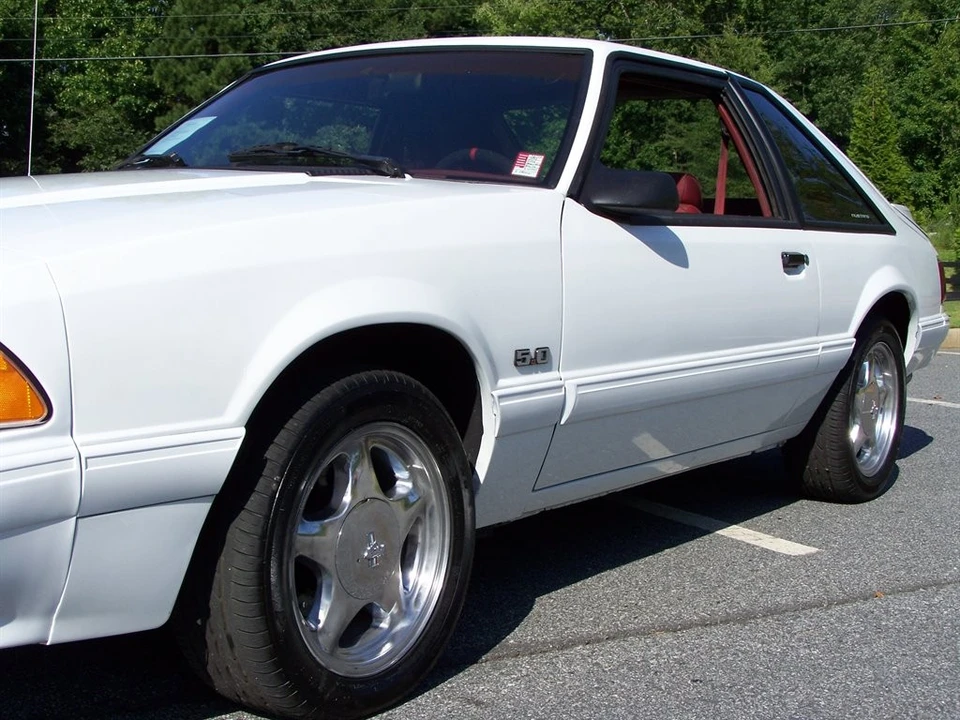 1992 Ford Mustang 3rd Gen - Image 19 of 31